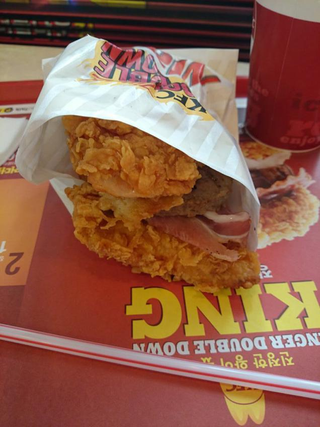 Illustration for article titled A Good, Horrible Look at Korea KFC's Double Down